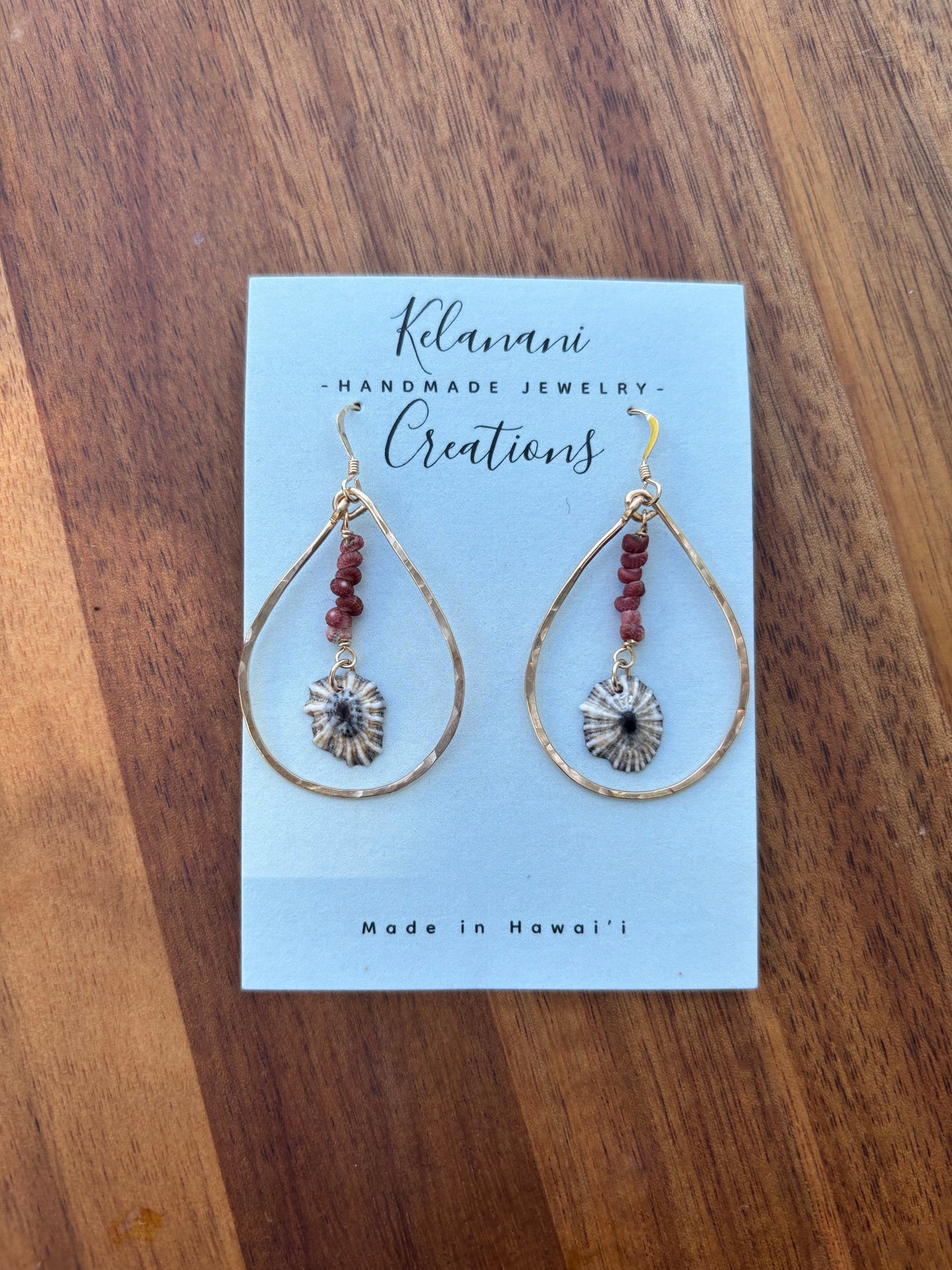 Kahelelani and Opihi Earrings