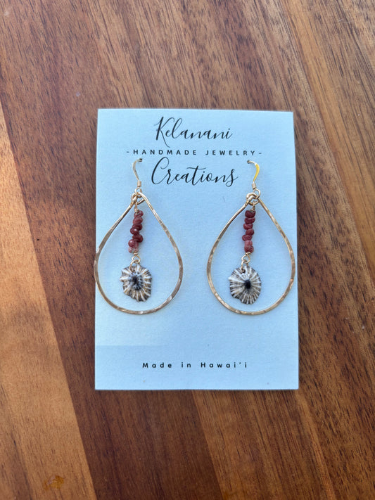 Kahelelani and Opihi Earrings