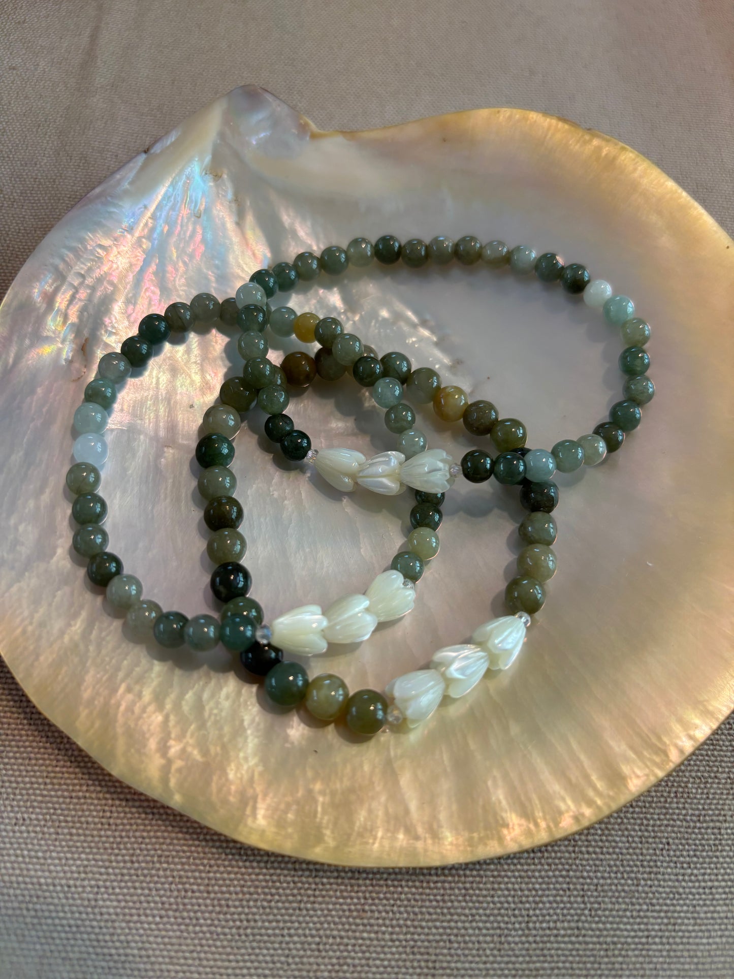 Jade and Pikake Stretchy Bracelet